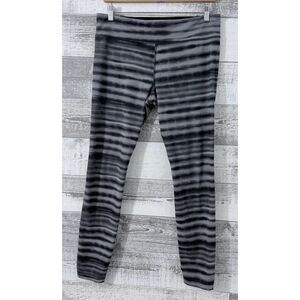 Under Armour Leggings Womens Size L Gray Black Stripe Mid Rise Crop Athletic